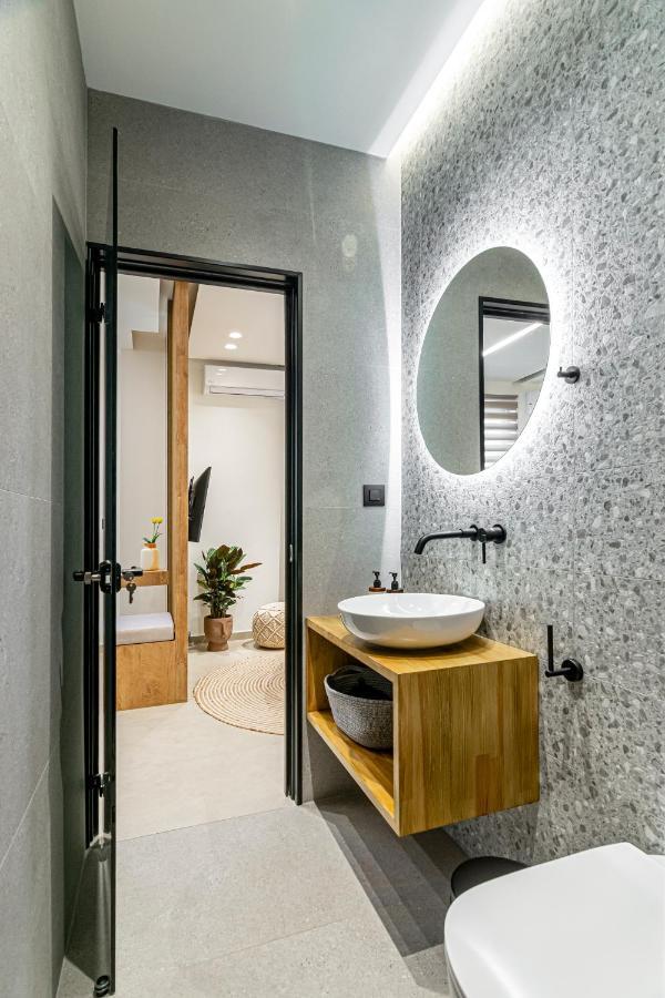 Clic - Comfort Luxury In City Of Giannina Esterno foto